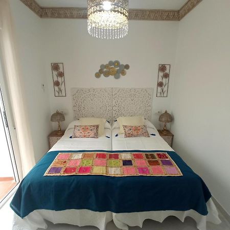 P Los Encantos De Almavir Kordoba Bagian luar foto