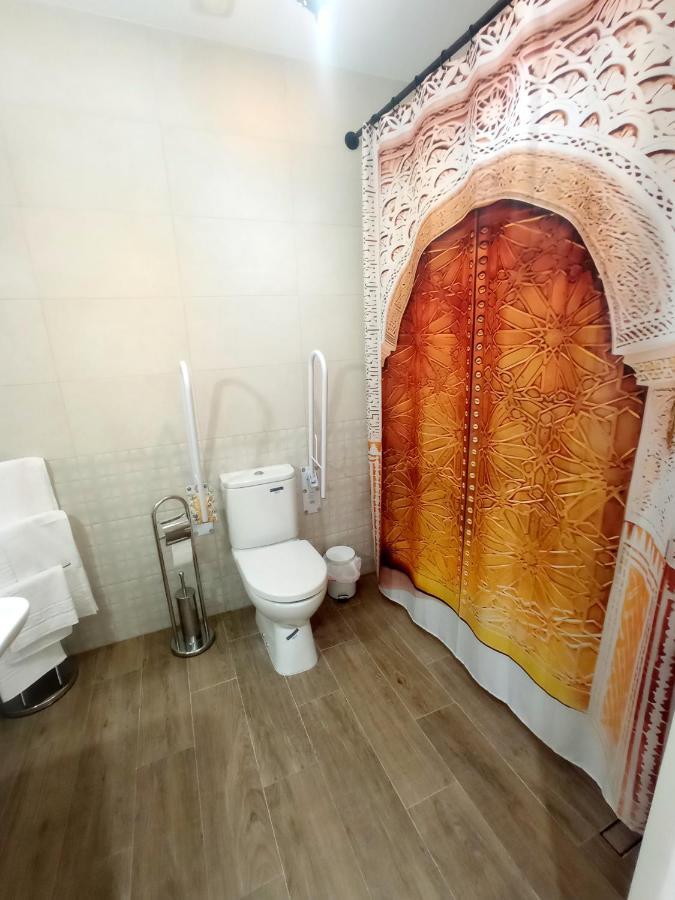 P Los Encantos De Almavir Kordoba Bagian luar foto